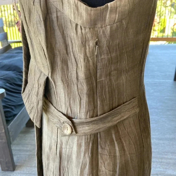 Simon Chang | Linen Blend Dress - Picture 5 of 8